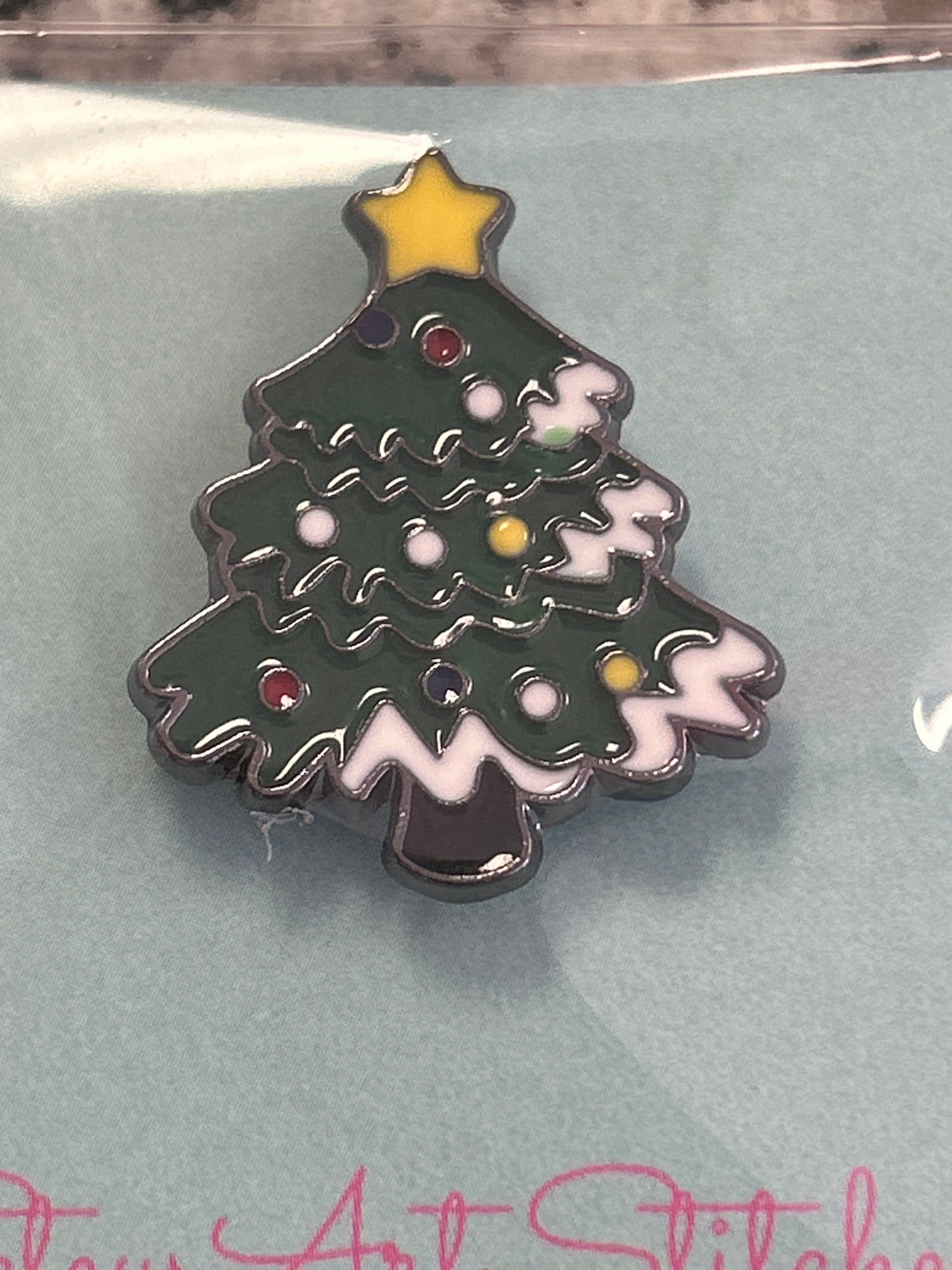 Tree with Star Needle Minder