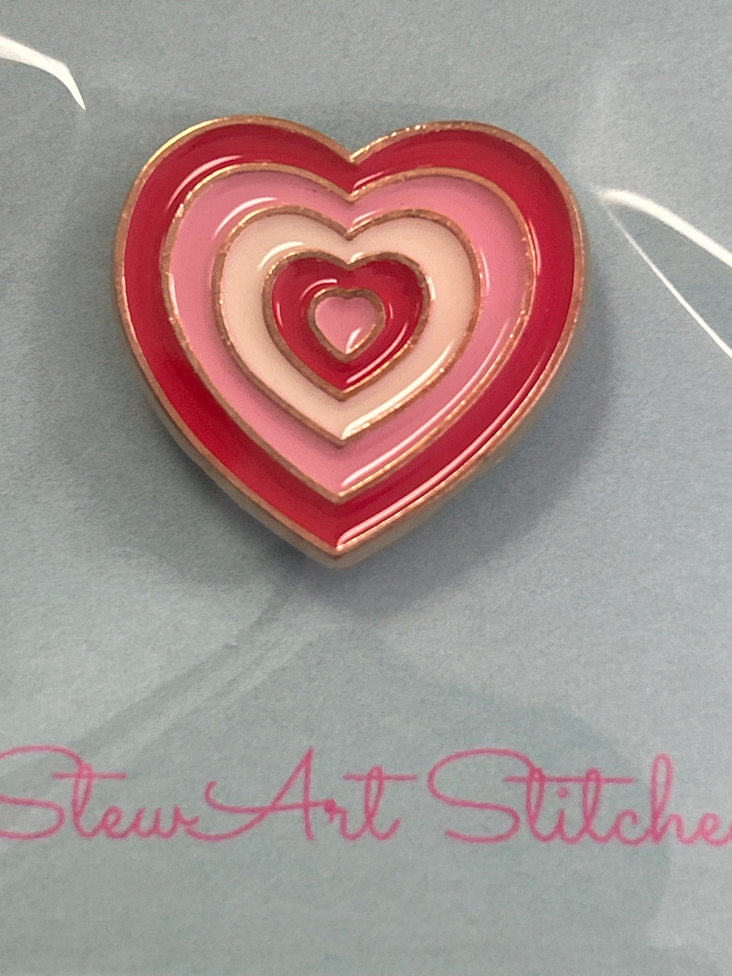 Red Heart Needle Minder