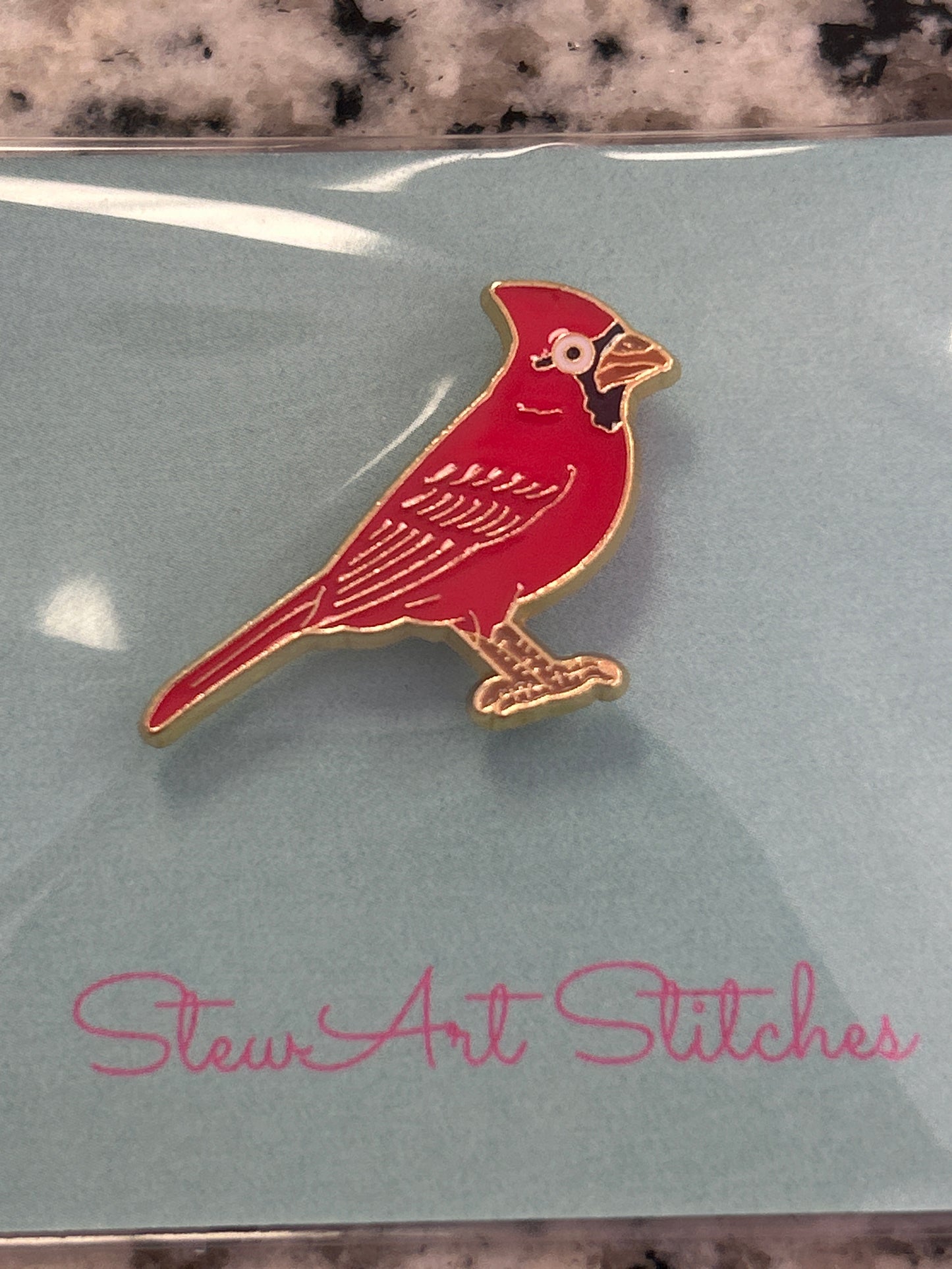 Cardinal Needle Minder