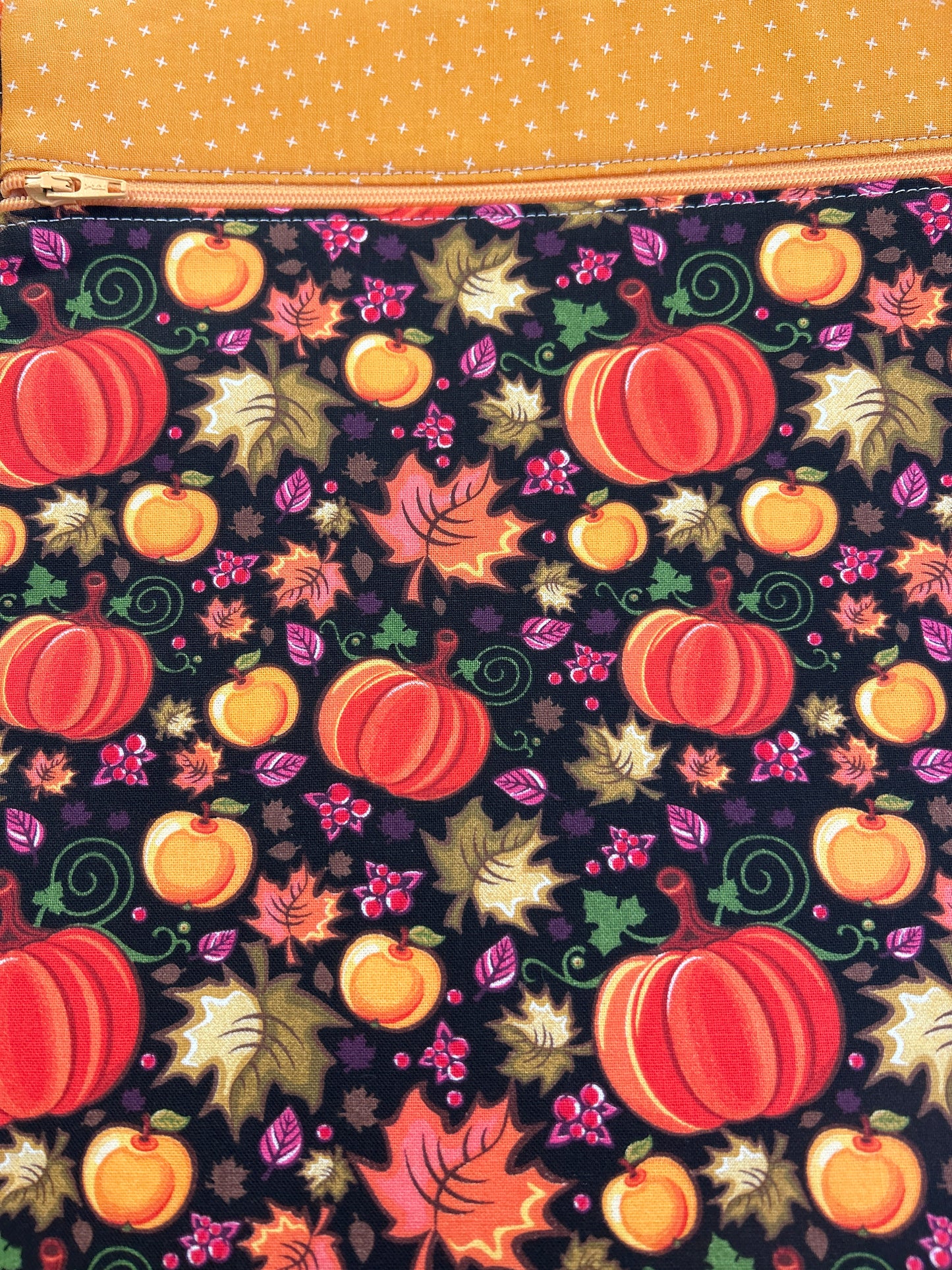 Light Orange Fall Pumpkins Small Project Bag