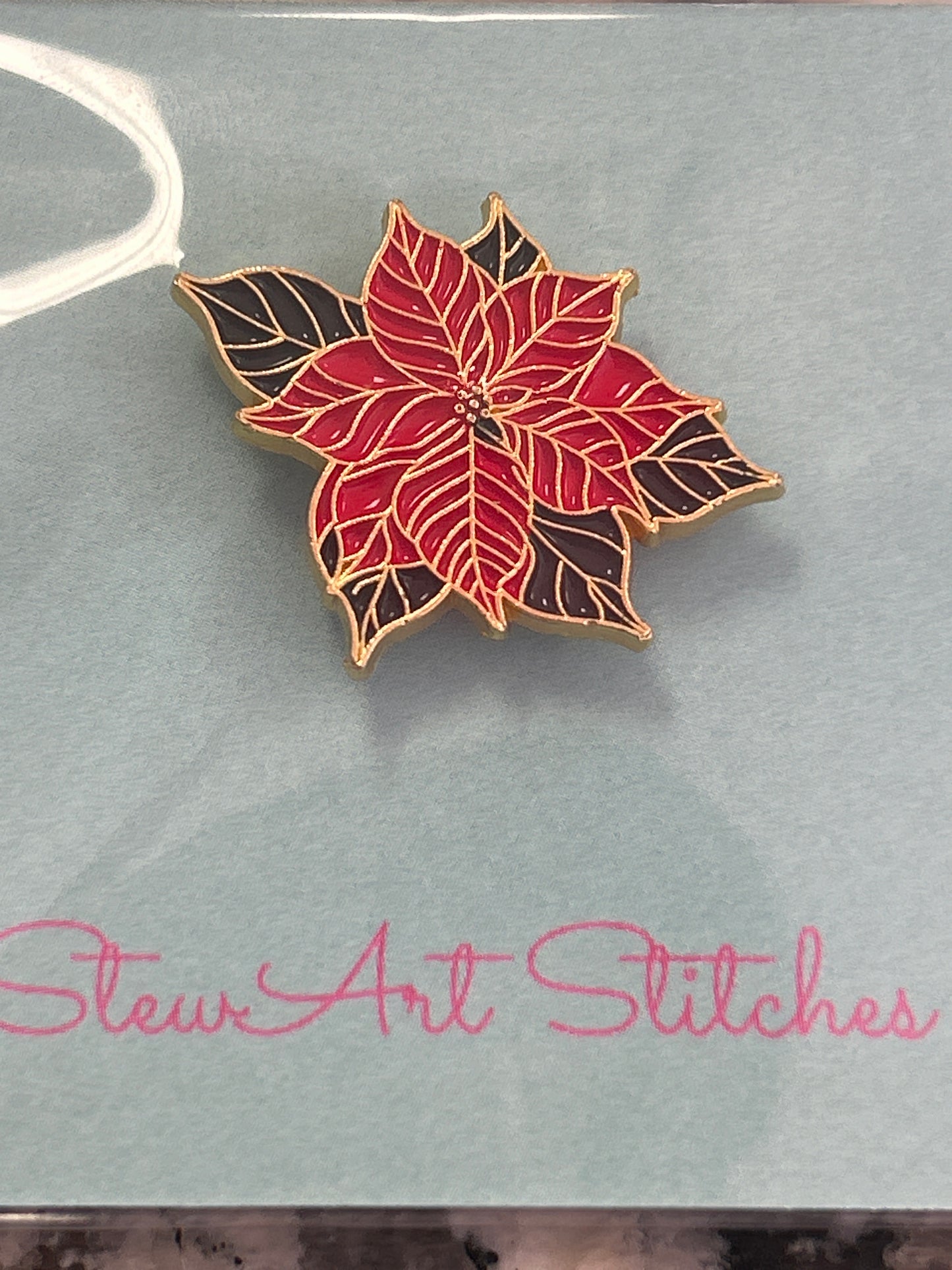 Poinsettia Needle Minder