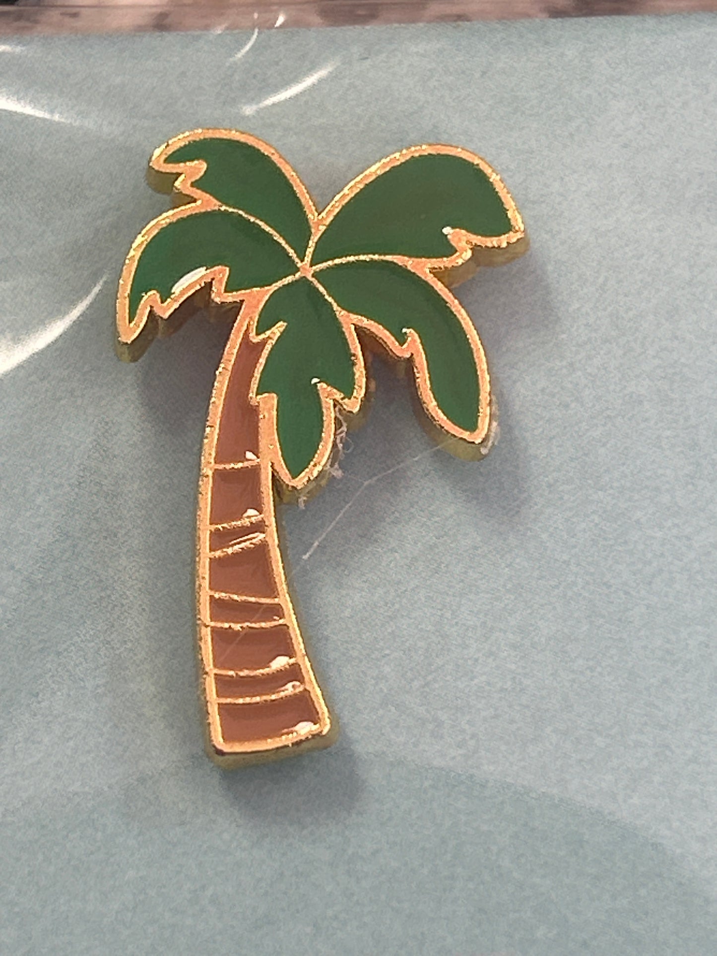 Palm Tree Needle Minder