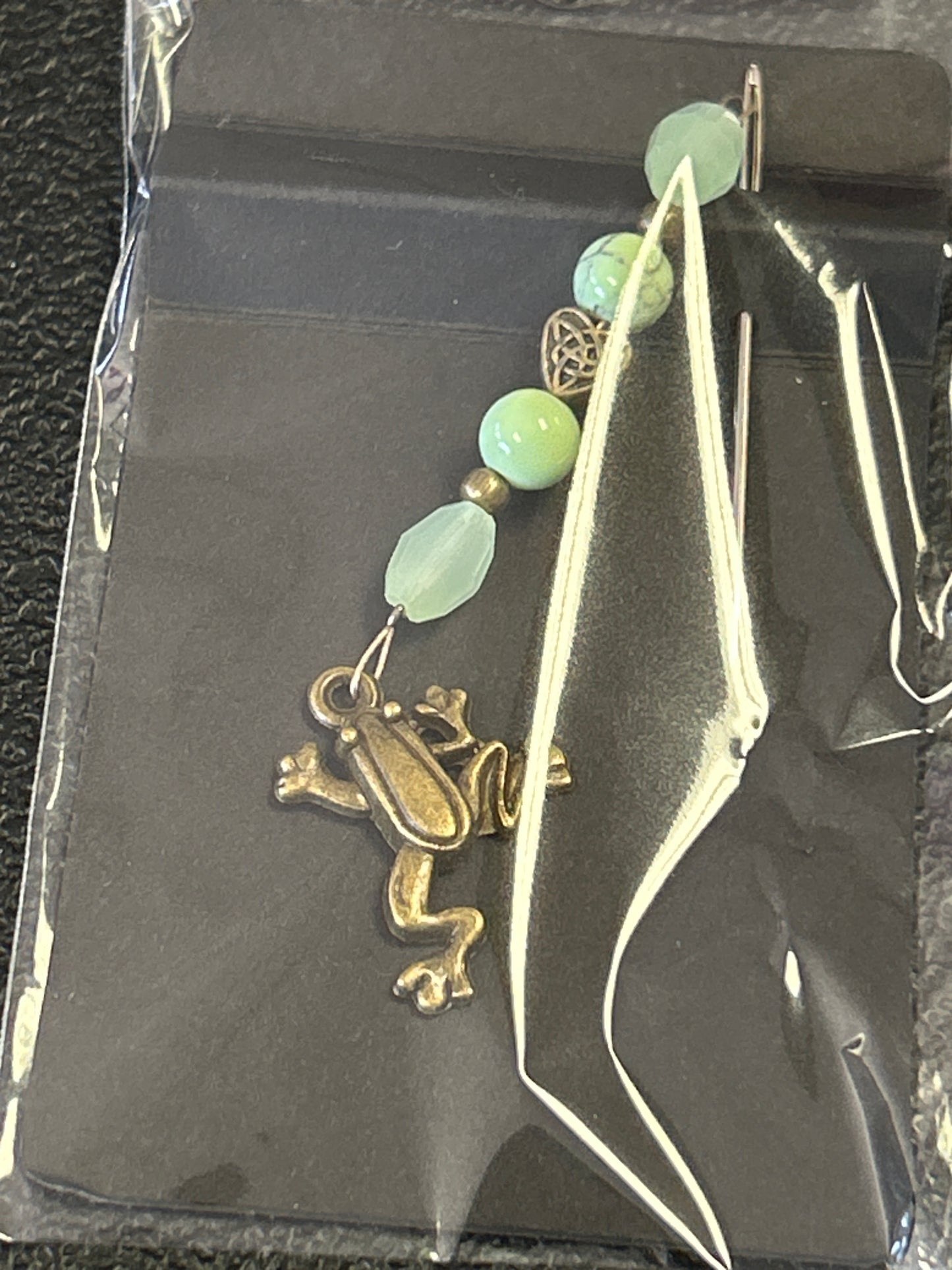 Green Onyx Frogging Tool