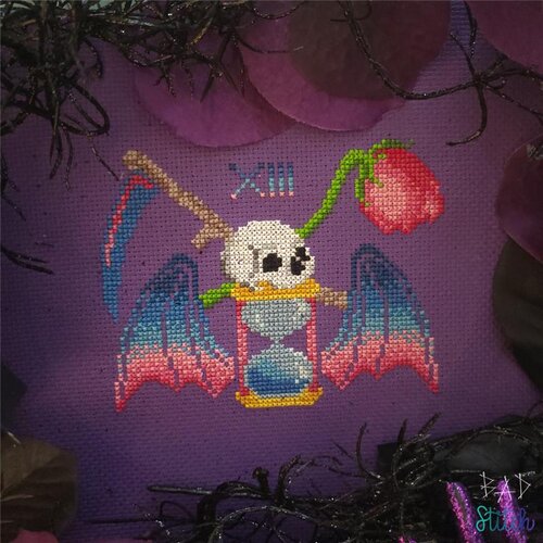 TRUNK SHOW Vaporwave Memento Mori