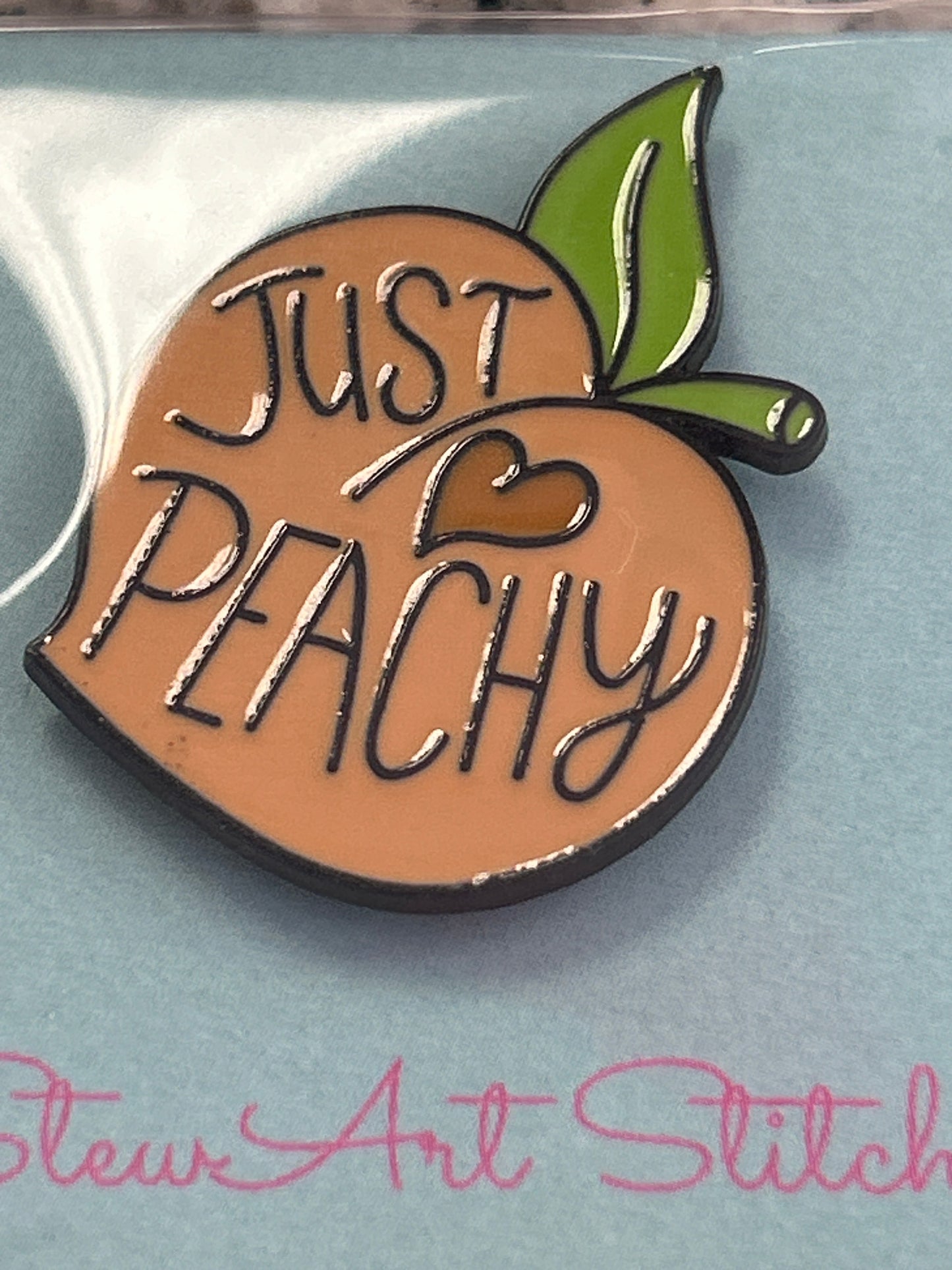 Just Peachy Needle Minder