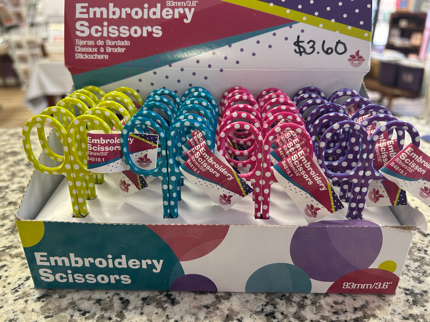 Polka Dot Scissors