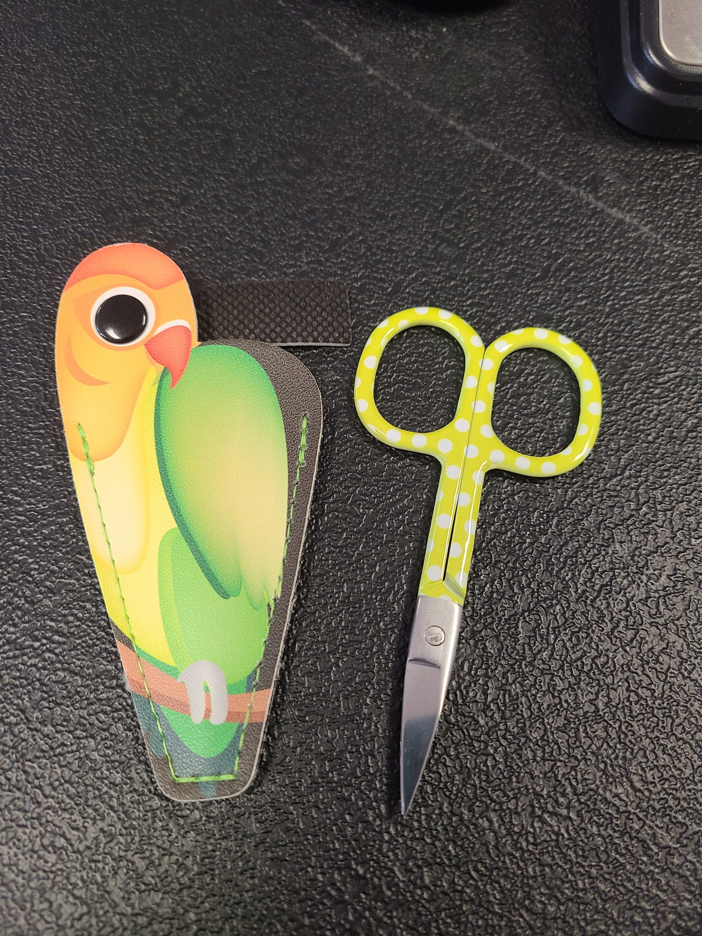 Purse Parrot Scissors