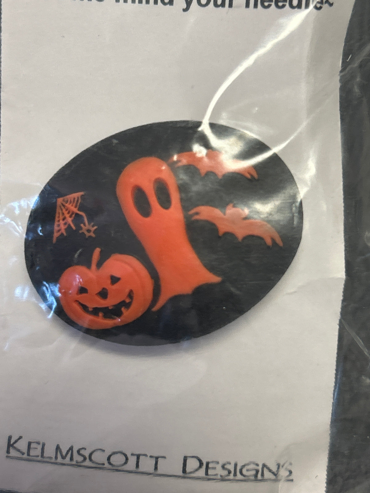 Boo! Needle Minder