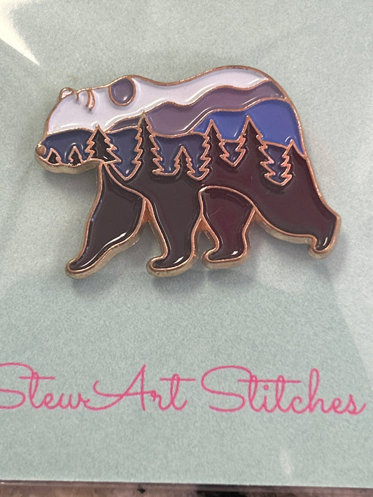 Mountain Bear Needle Minder