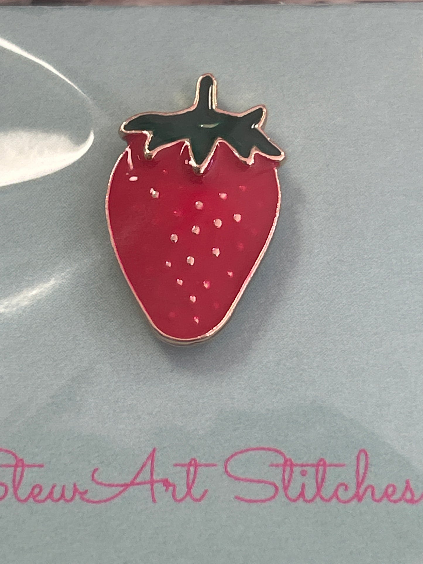 Strawberry Needle Minder