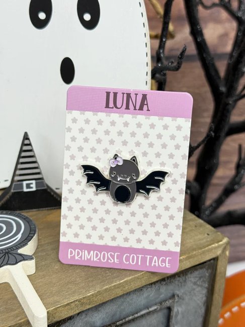 Luna Needle Minder