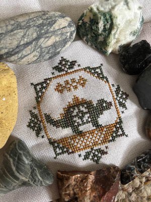 Quirky Quaker Stegosaurus