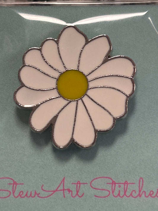 Daisy Needle Minder