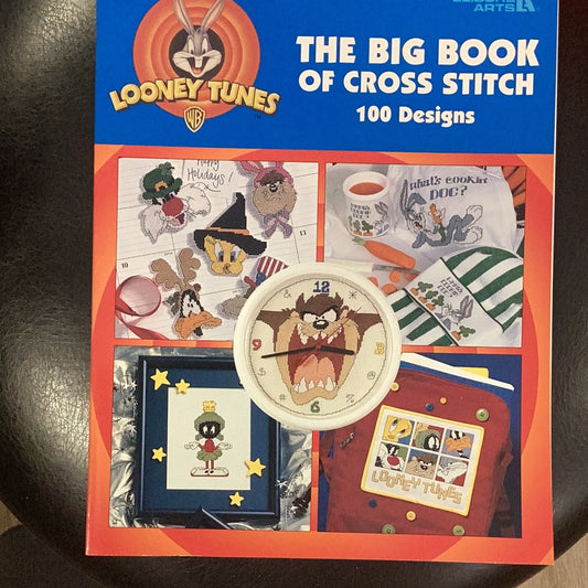 Looney Tunes The Big Book of Cross Stitch