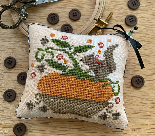 PREORDER Pumpkin Basket Pinkeep