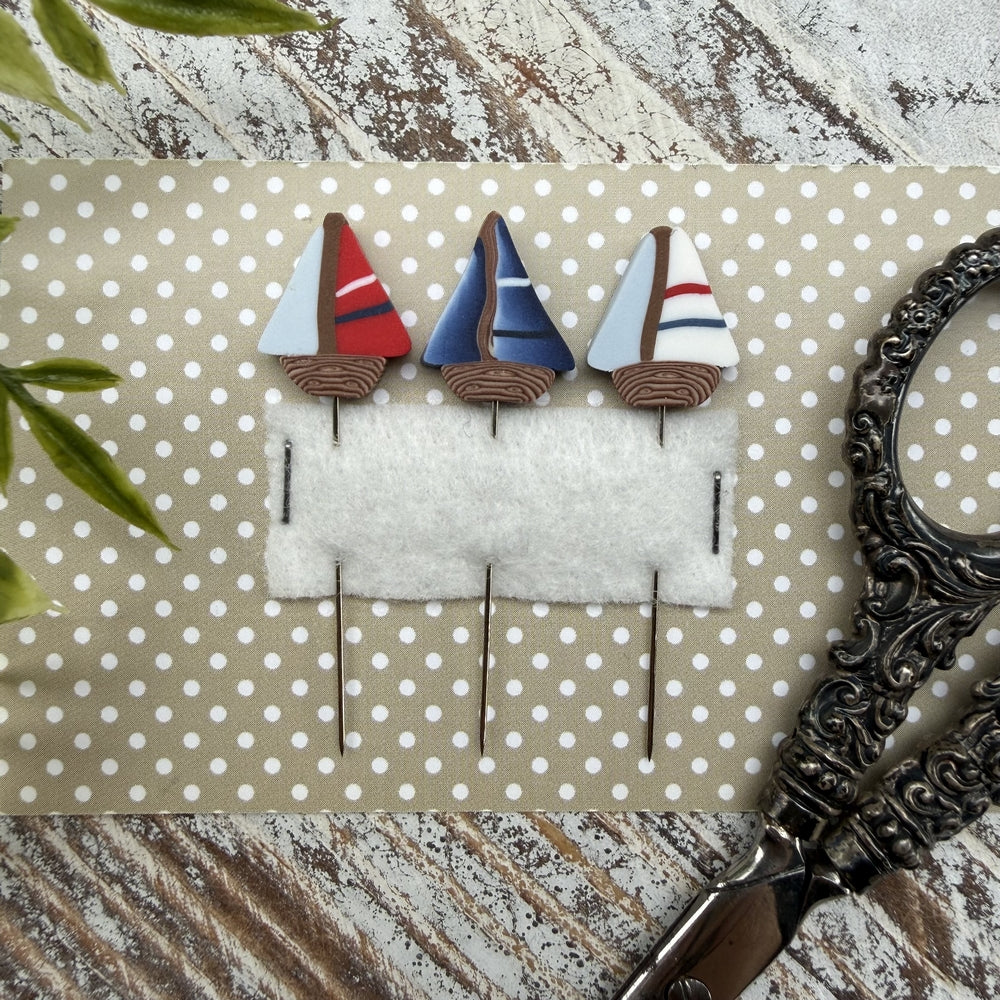 Sailing Pin Set