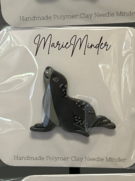 Gray Seal Needle Minder
