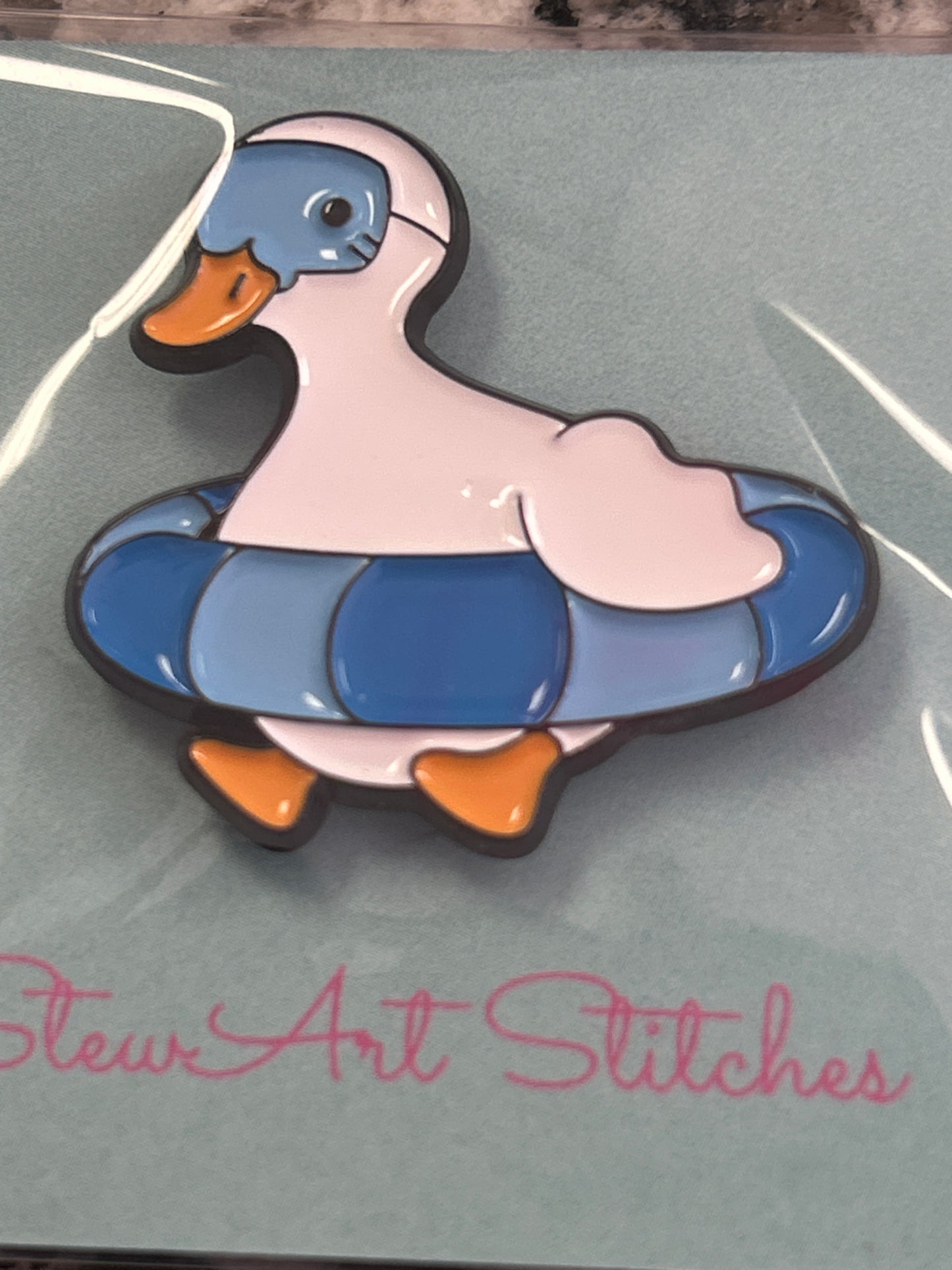 Duck Needle Minder