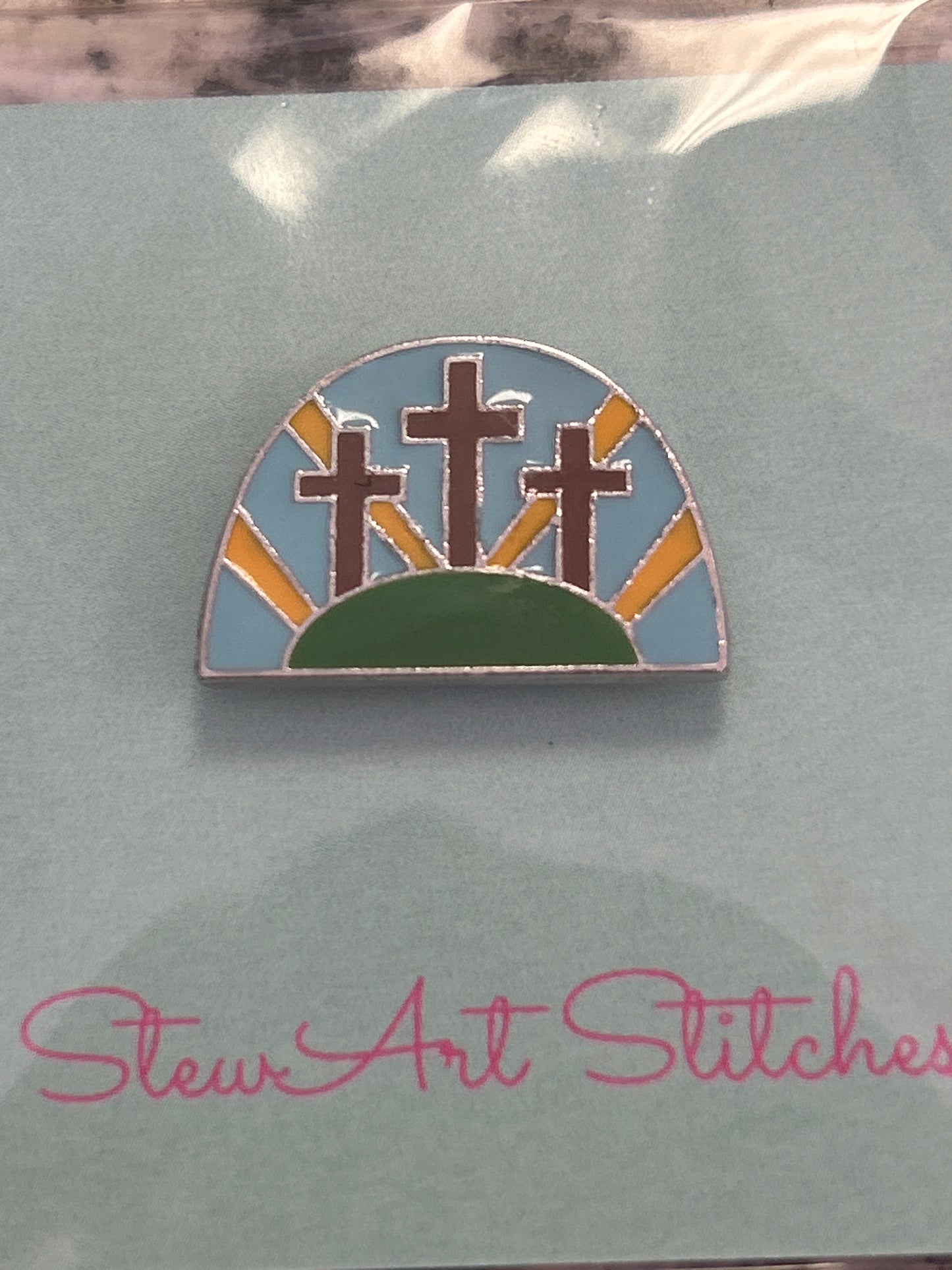 Crosses Needle Minder