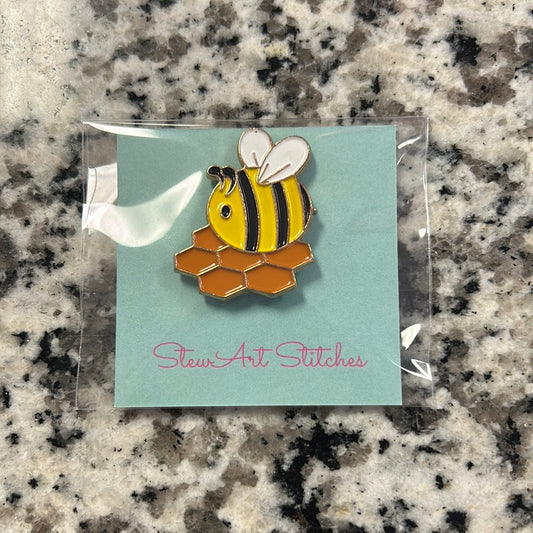 Bumble Bee and Honey Needle Minder