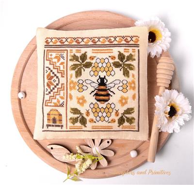 TRUNK SHOW Bee Quaker 2