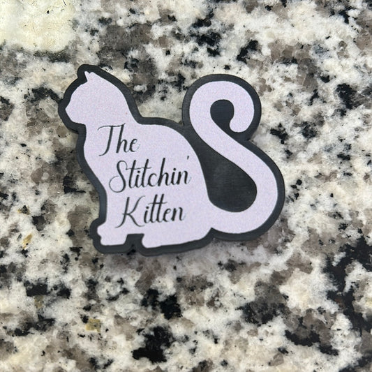 The Stitchin’ Kitten Acrylic Needle Minder V2