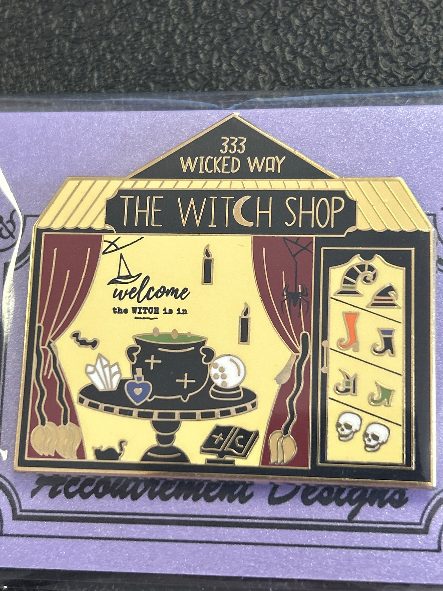 The Witch Shop Needle Minder