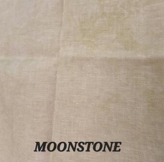 16 Count Moonstone Aida