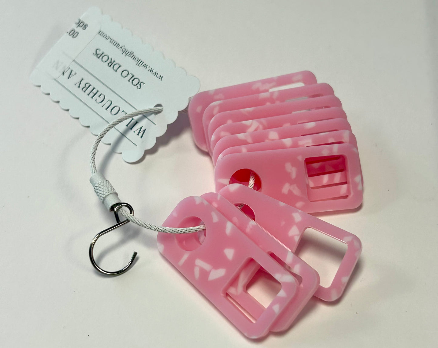Pink Speckles Solo Drops