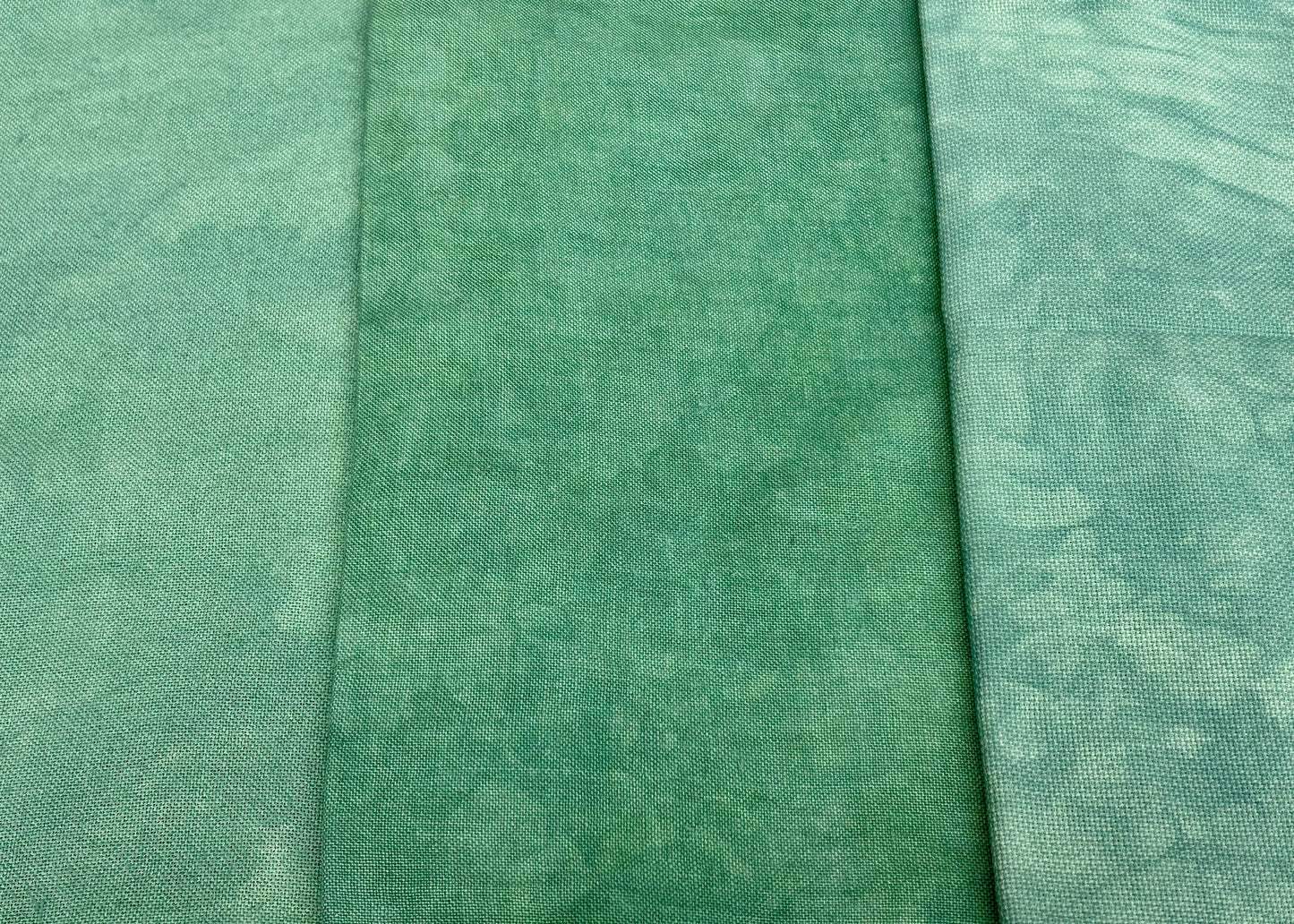 32 Count Mistletoe Linen