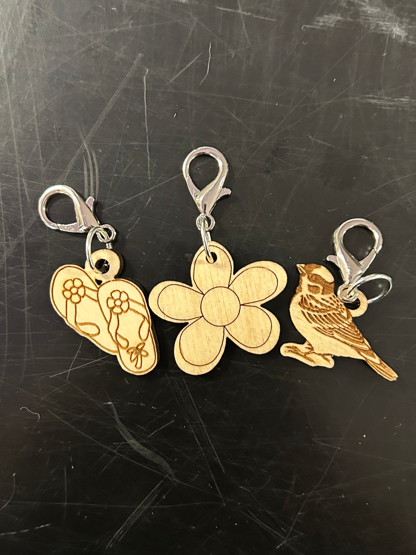 TRUNK SHOW Wooden Zipper Pull