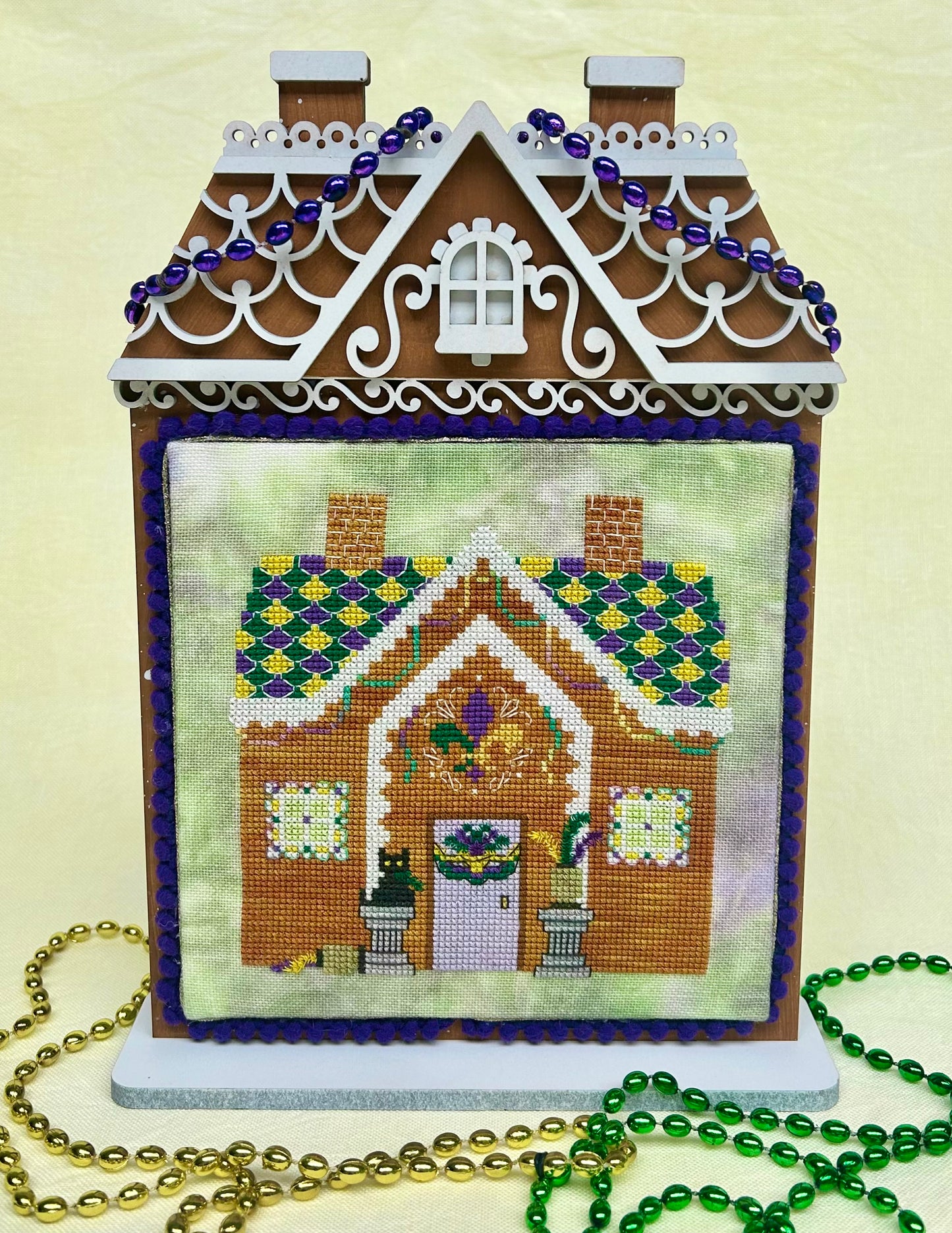 All Seasons Gingerbread House Finishing Board