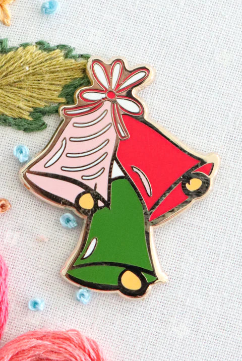 TRUNK SHOW Jingle Bells Needle Minder