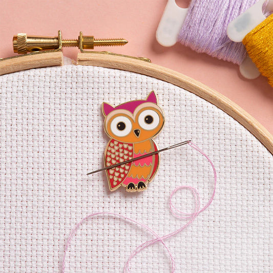 Owl Needle Minder