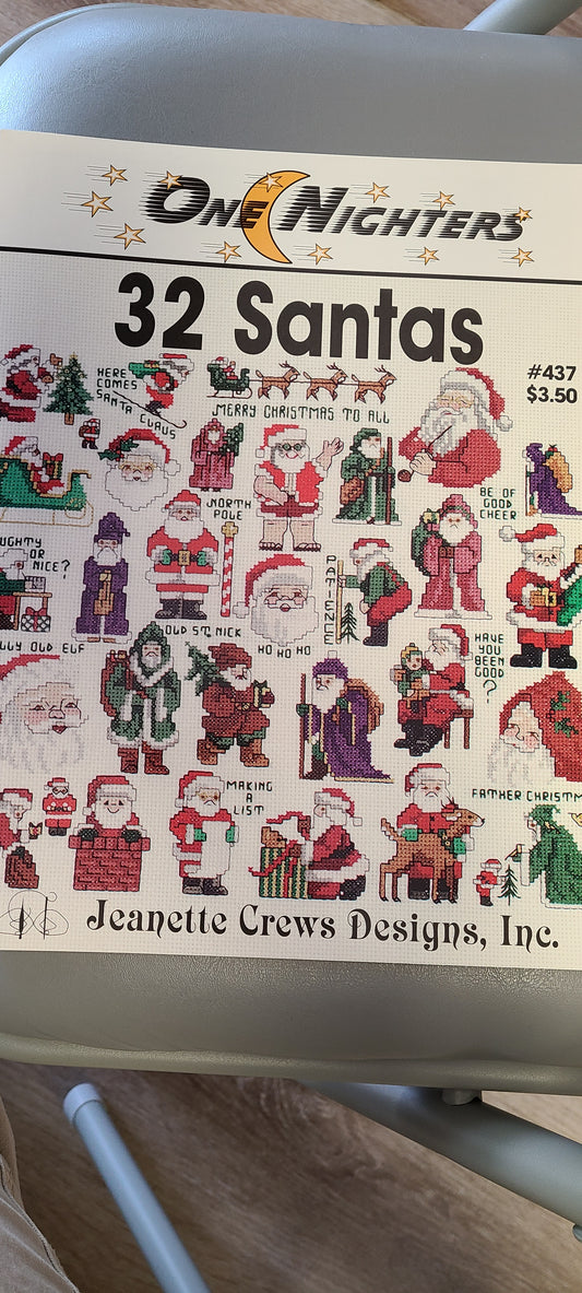 32 Santas