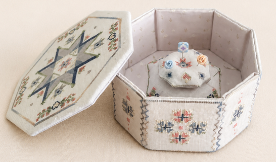 PREORDER Quaker Star Sewing Box- Stitch in Harmony
