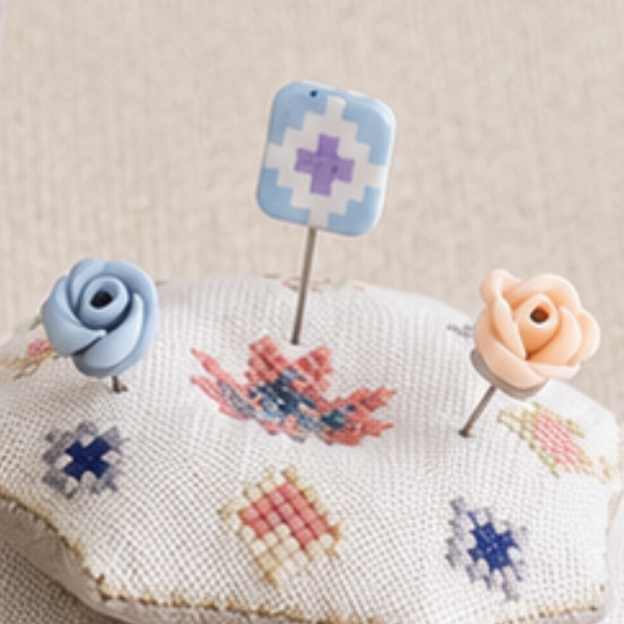 PREORDER Quaker Star Sewing Box Pin Set